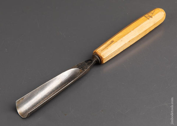 1 1/8 inch Wide DASTRA (Germany) No. 11 Sweep Carving Sculpting Gouge - 91682