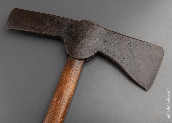 Great Double Duty Scoring & Mortise Axe - 91694