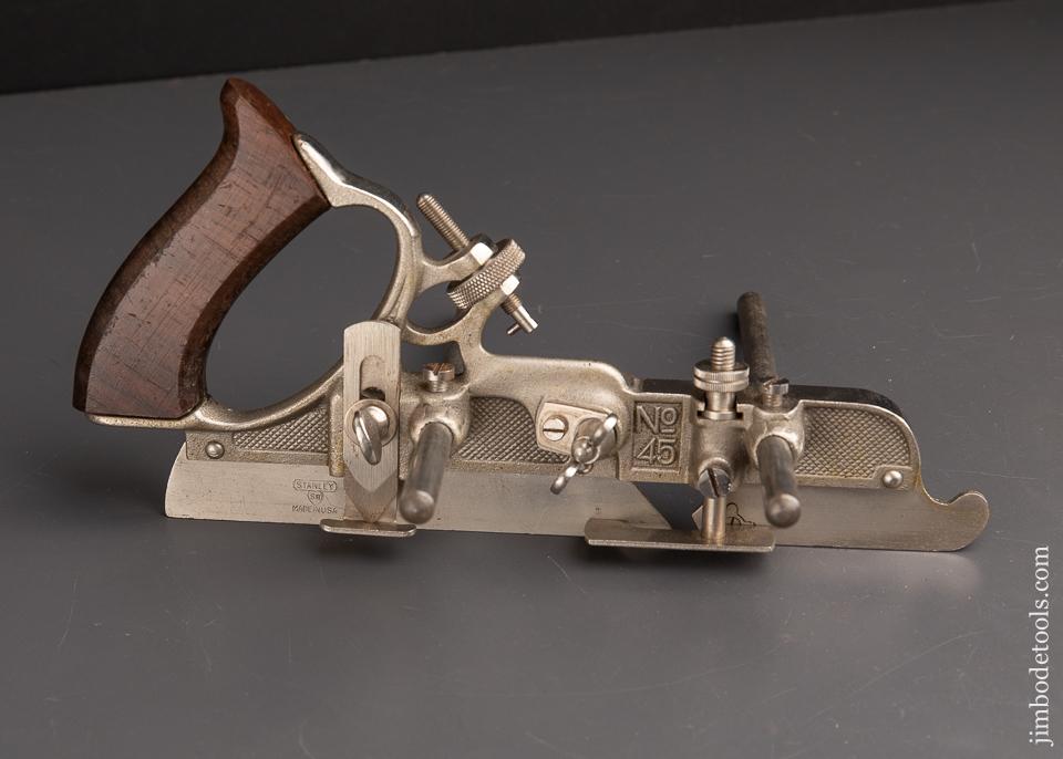 STANLEY No. 45 Combination Plane Type 15 circa 1923-35 NEAR MINT and 100% COMPLETE in Original Box SWEETHEART - 91697