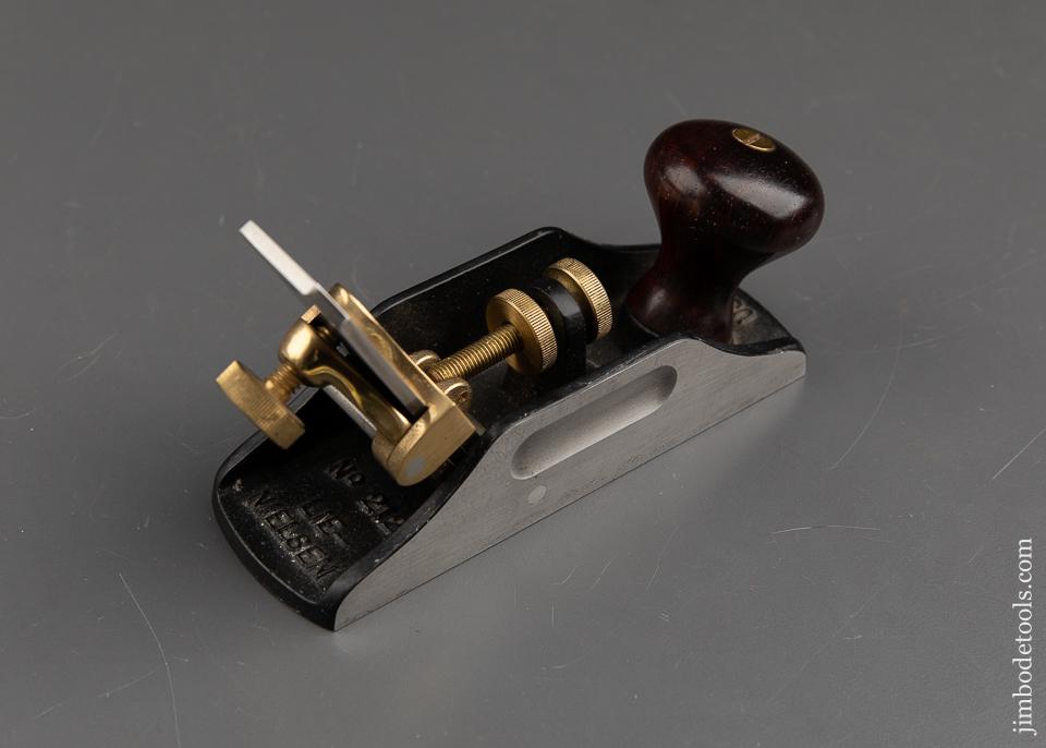 Near Mint LIE-NIELSEN No. 212 Small Scraping Plane - 91731
