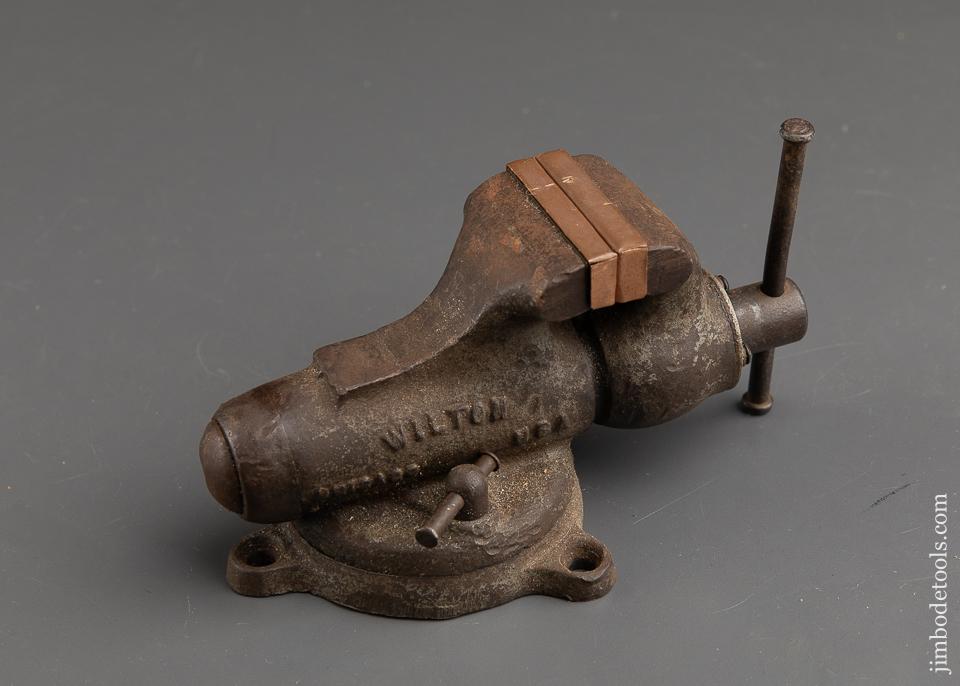 Early WILTON Baby Bullet Vise Type One circa 1941-44 - 91801