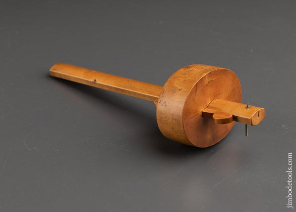 Fine 8 3/4 inch Boxwood Marking Gauge - 91930