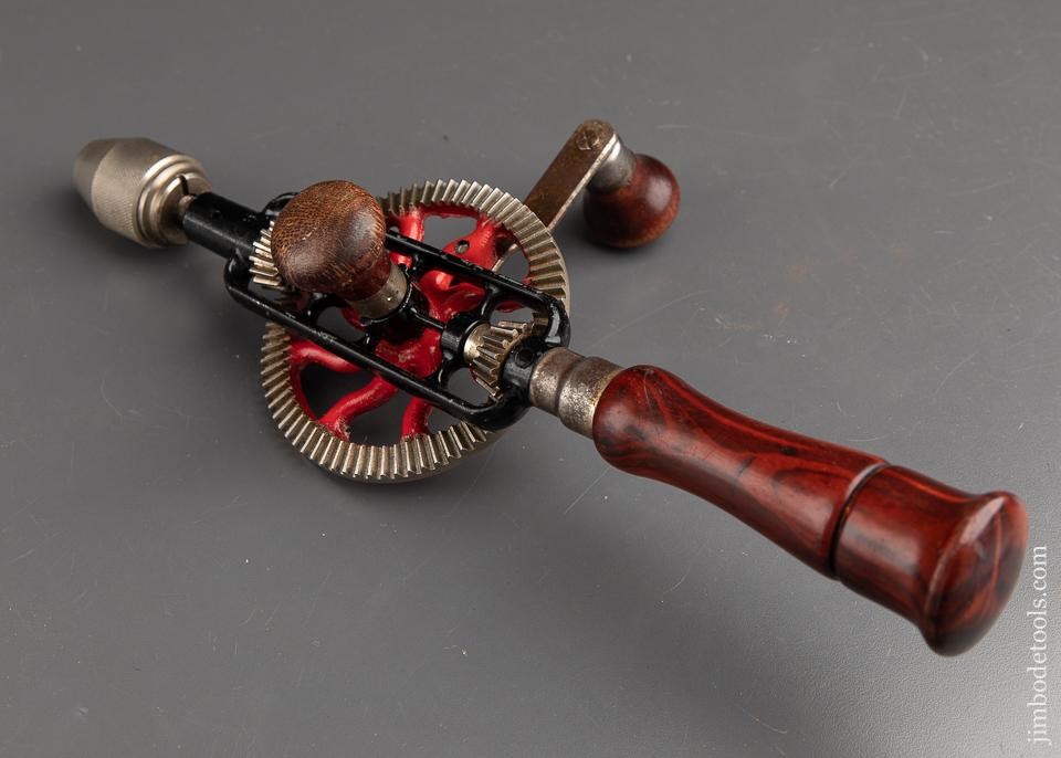 MILLERS FALLS No. 2-01 Egg Beater Hand Drill - 91857