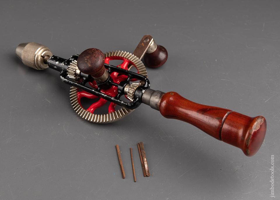 MILLERS FALLS No. 2A Egg Beater Hand Drill With Three Bits - 91858