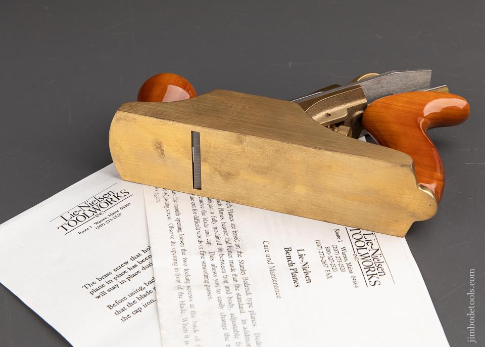 LIE-NIELSEN No. 2 Bench Plane in Bronze in Original Box - 91900