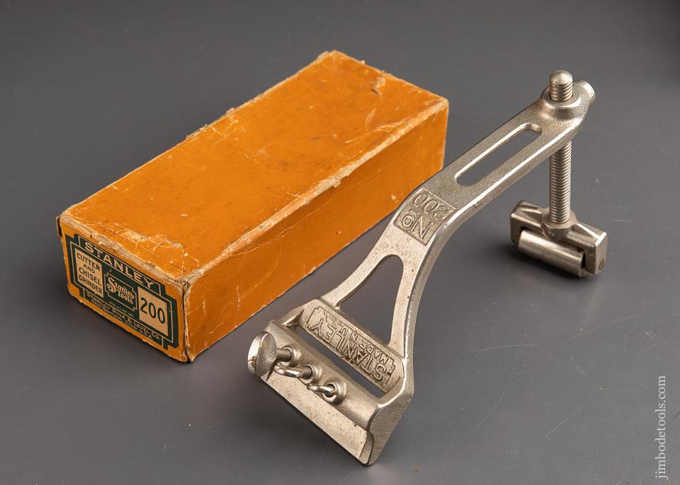 STANLEY No. 200 Cutter & Chisel Grinder in Original Box - 91910