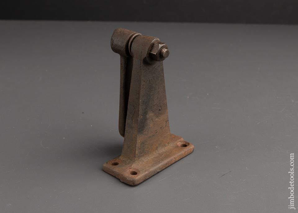 Under Bench Tilting Bracket for EMMERT Vise - 91929
