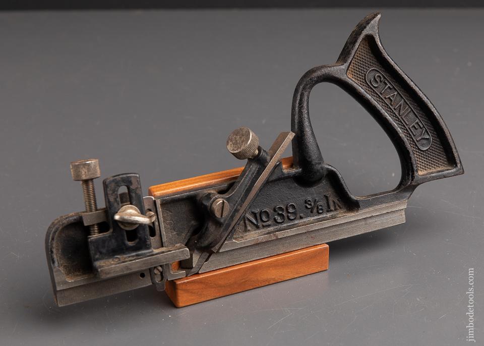 Fine STANLEY No. 39 3/8 Dado Plane - 92007