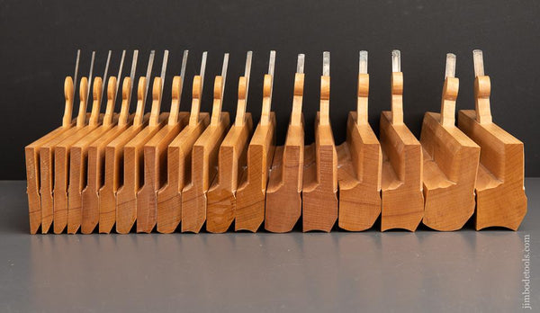 AMAZING Set of Eighteen Hollows & Rounds Molding Planes by ASHLEY VAUGHAN Dead Mint! - 92031
