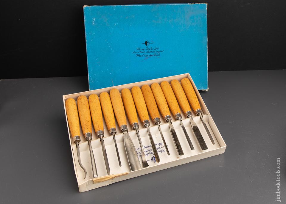 Set of Twelve HENRY TAYLOR Carving Gouges MINT in Original Box - 92155