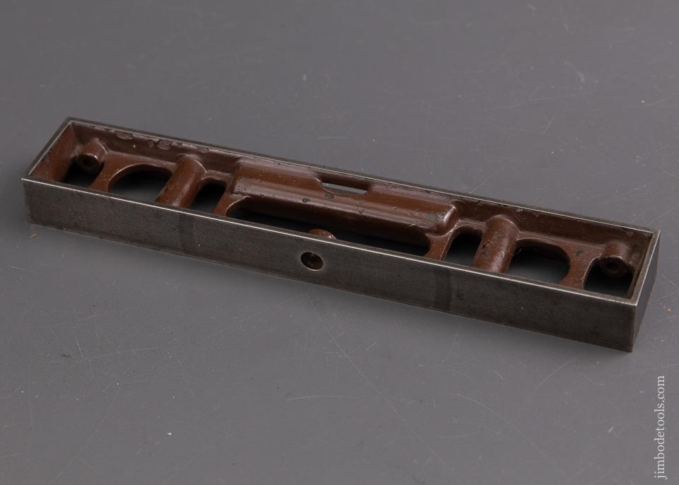 Unusual Nine inch RICHARDSON Level - 92320