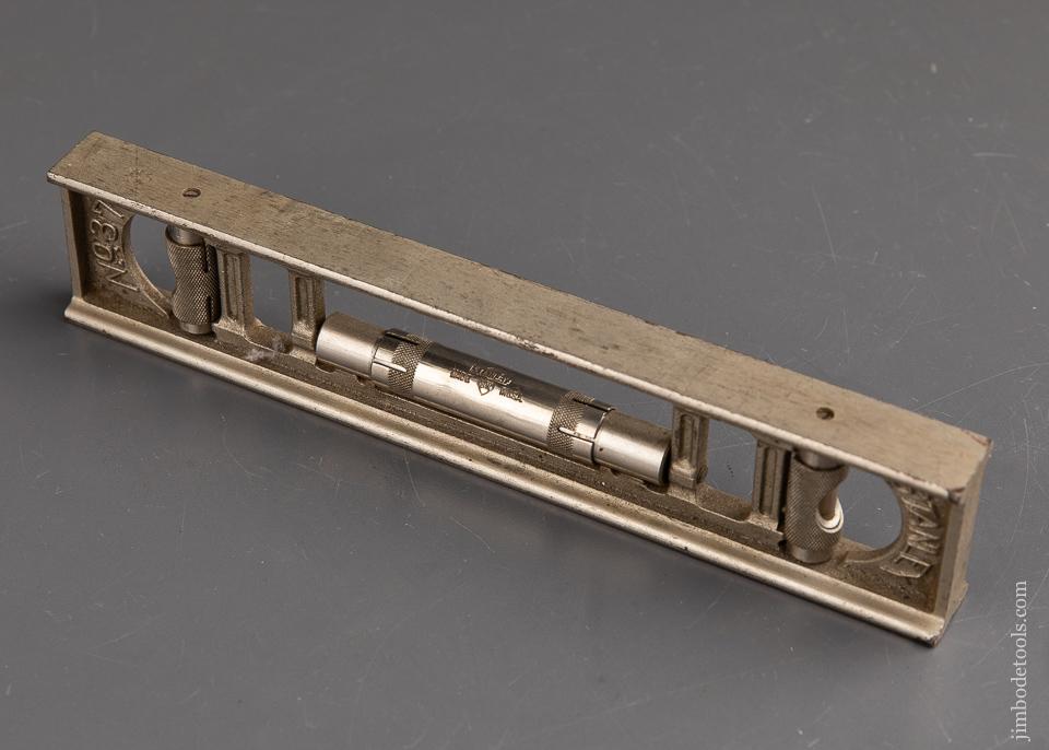 FINE Nine inch STANLEY No. 37 Adjustable Metallic Plumb & Level - 92326