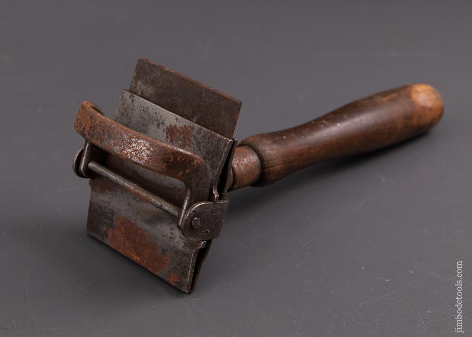 Scraper Plane with 2 7/8 inch Iron - 92354