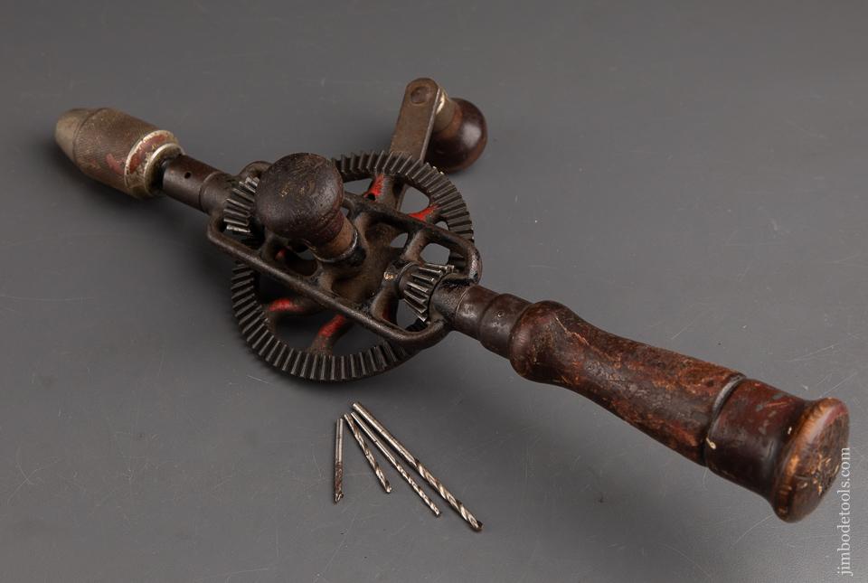 MILLERS FALLS No. 2 Egg Beater Hand Drill with Four Bits - 92591
