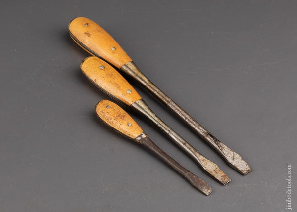 Unused Set of 3 Screwdrivers - 92643