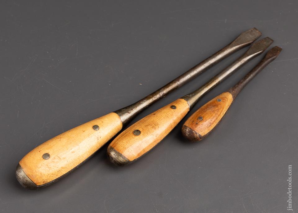 Unused Set of 3 Screwdrivers - 92643
