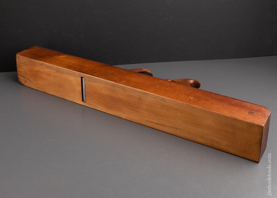 Great User Massive 27 1/2 Dead flat. 2 3/4" iron. A little shake at the nose. Has a glue repair. inch Jointer Plane - 92659