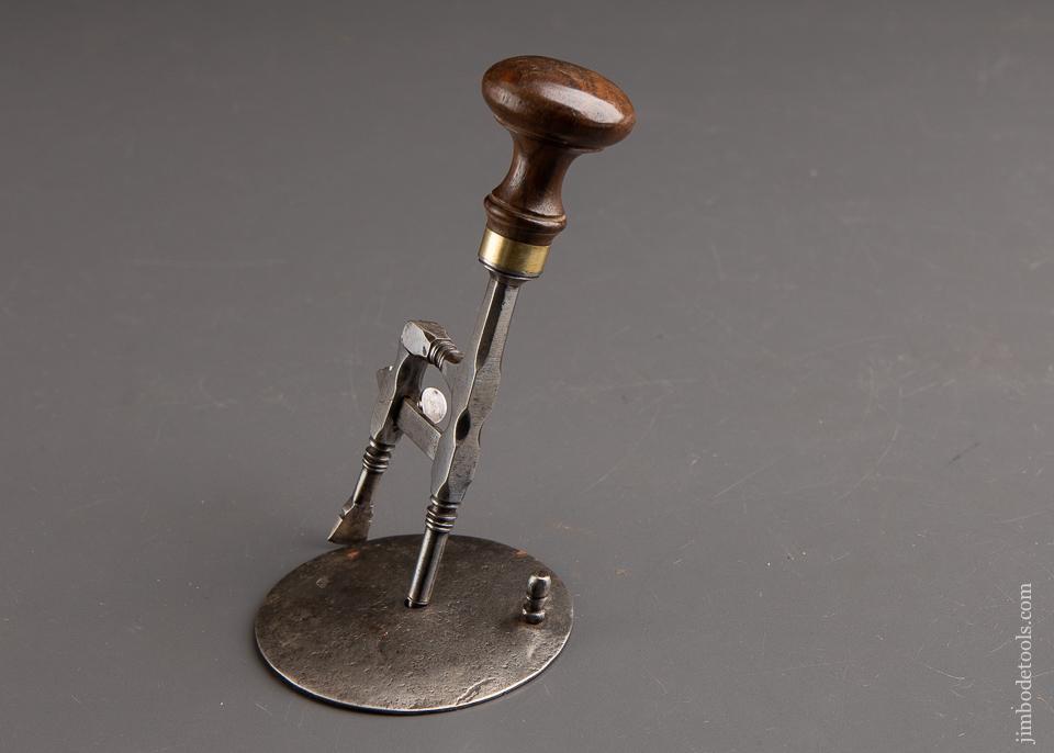 Fabulous MINI O.S.B.B.A. HUBER & CO Axe - 92749