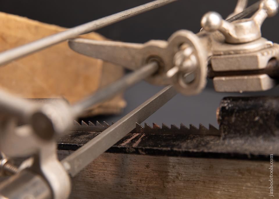 NEW OLD STOCK E.C. STEARNS & CO. NO. 400 Saw Filing Guide with full box of new saw files ( SIMONDS)  - 92845