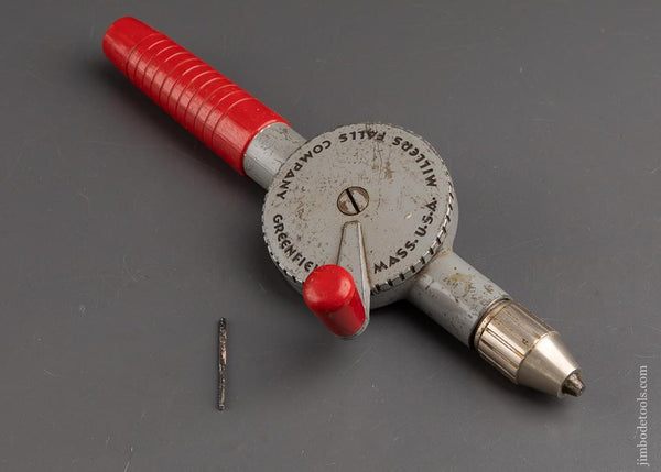 MILLERS FALLS Egg Beater Hand Drill - 93001R