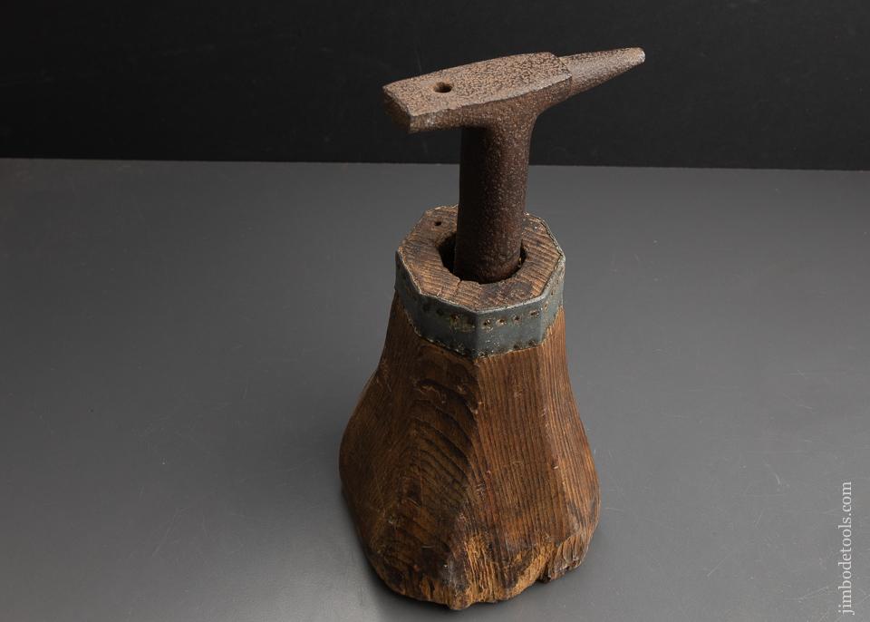 5x4 inch Anvil on 8x6 Stump - 93002R