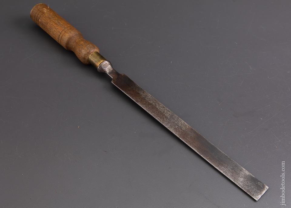 Long Thin 7/8 inch MOUNTFORD English Paring Chisel - 93030