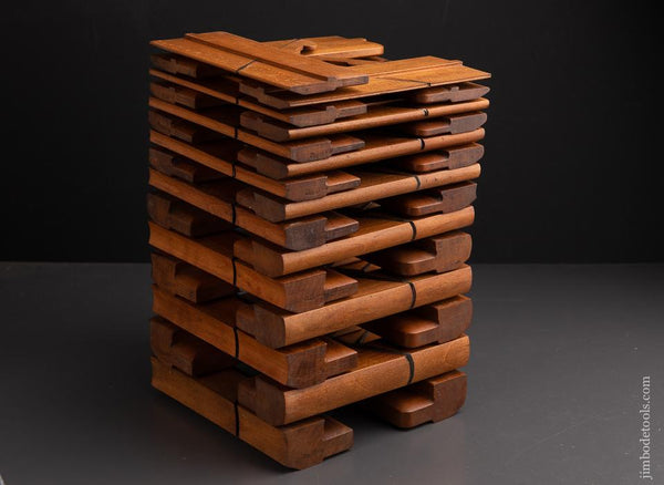 Magnificent Set of 29 Hollow and Round Moulding Planes by ARTHINGTON 1808-56 - 93043