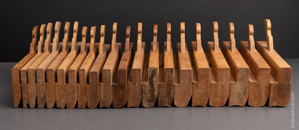 Fine Set of 20 Hollow and Round Moulding Planes by J. KELLOGG AMHERST MS. (Mass.) - 93044