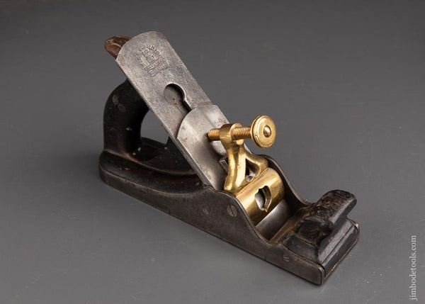 Double Pierced Scottish Infill Smooth Plane with Carved Front Bun - 93088