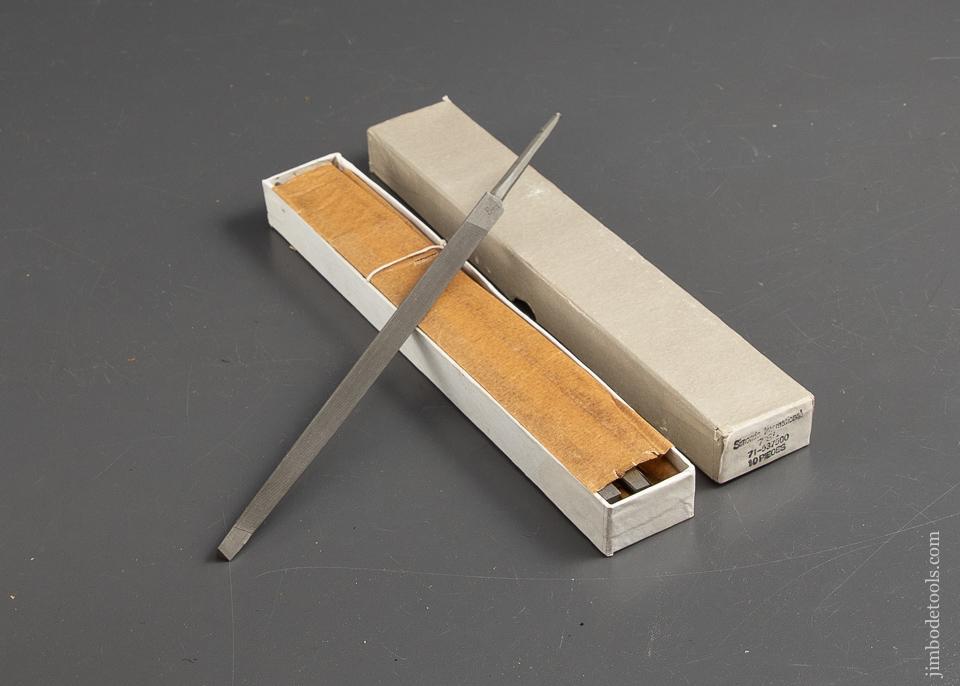 DISSTON No. 2 Saw Filing Vise with Guides. Quick Release with Full Box of NEW SIMONDS Saw Files - 93200