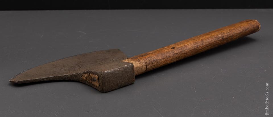 Tiny 2 Pound 18th Century Goosewing Axe - 93204