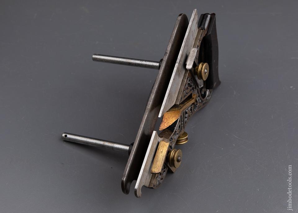 EXTRA EXTRA FINE! No. 43 MILLERS PATENT Plow/Plough Plane - 93303