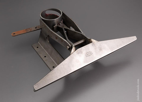 GRAMMERCY TOOLS 14 inch Saw Vise Mint in Box - 93313