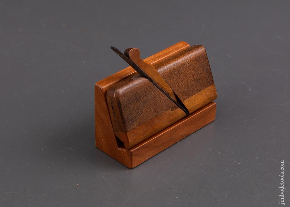Brilliant Full-Boxed Miniature 1/2 x 3 5/8 inch Side Round Molding Plane - 93432R