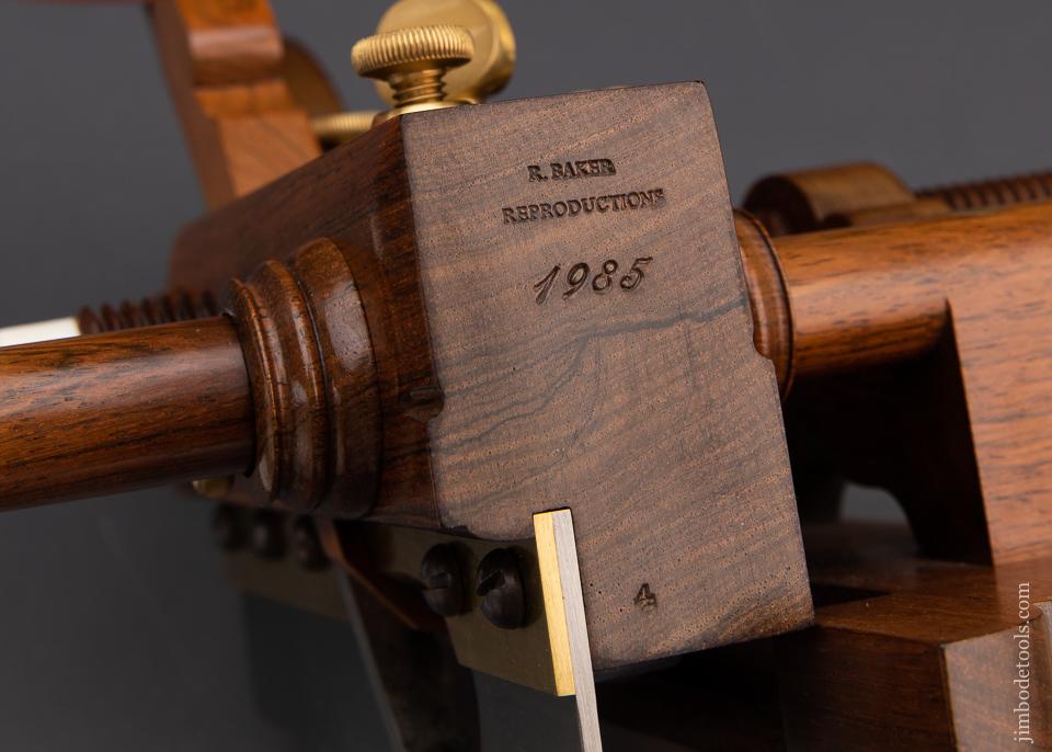 Rare! R. BAKER Rosewood SANDUSKY Center Wheel Plow Plane MINT - 93476UR