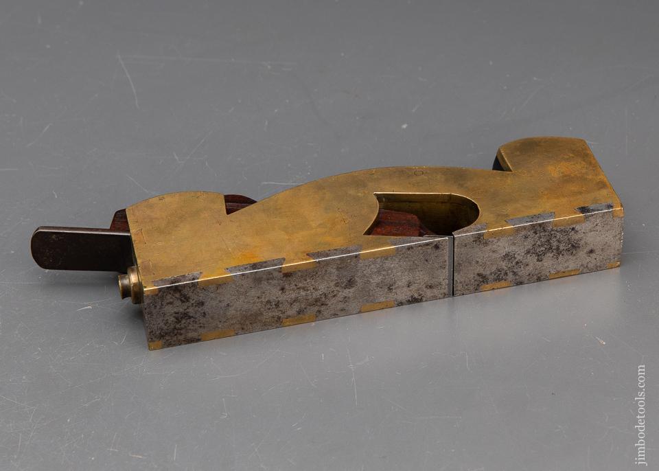 STUNNING 1 1/4 x 8 inch Dovetailed Gunmetal Shoulder Plane FINE - 93485R