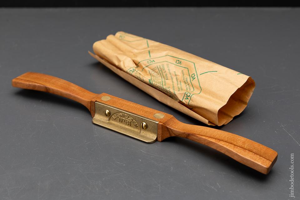 LIE-NIELSEN No. 81 Wooden Spoke Shave - 93579