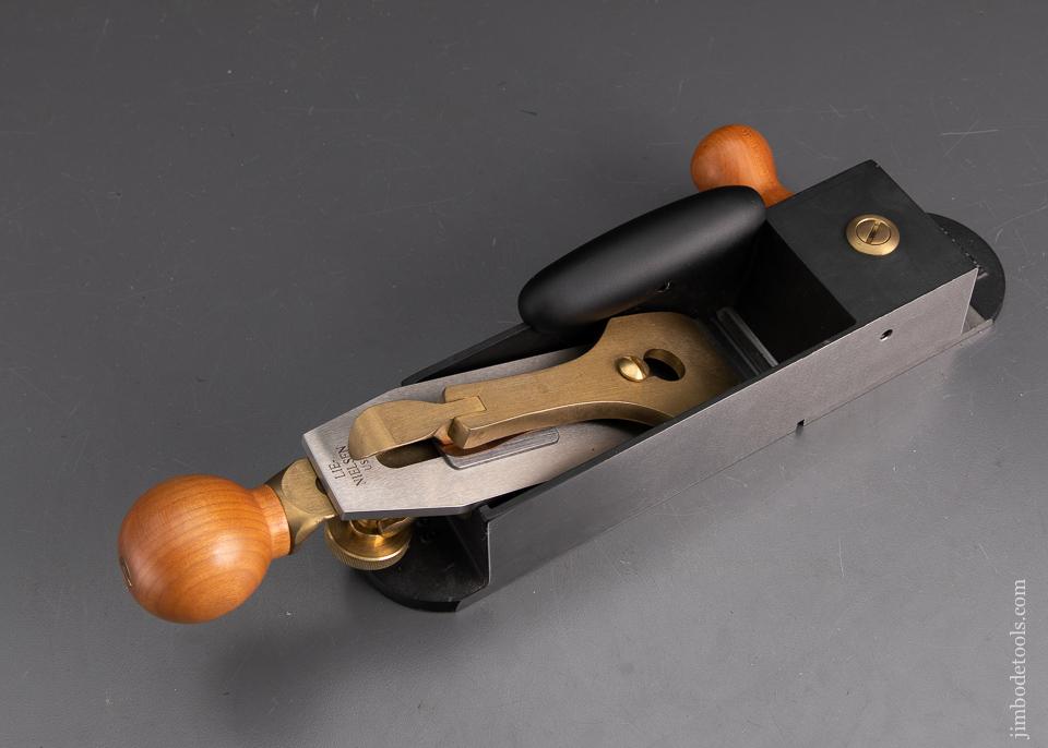 LIE-NIELSEN No. 9 Miter Plane - 93595