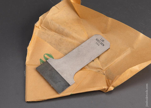 NEW in Wrapper! 25 point LIE-NIELSEN Toothing Iron for LIE-NIELSEN No. 85 Cabinet Maker's Scraper Plane - 93740