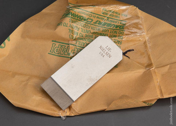 NEW in Wrapper! 25 point LIE-NIELSEN Toothing Iron for LIE-NIELSEN No. 212 Scraper Plane - 93765