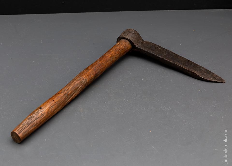 8 1/2 inch Handforged Froe - 93803