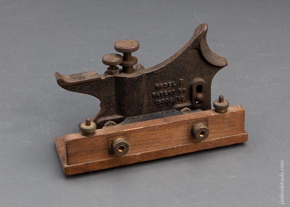 CRISP & Fine! HOWKINS Patent Model B Plow Plane - 93964