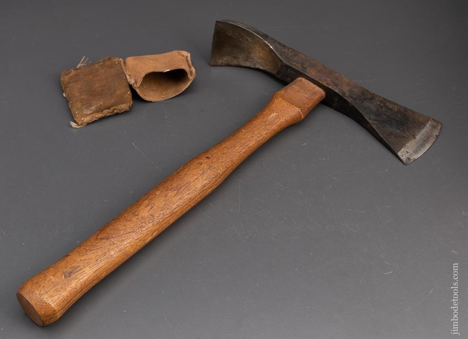 Excellent 10 x 15 inch Adze - 94127
