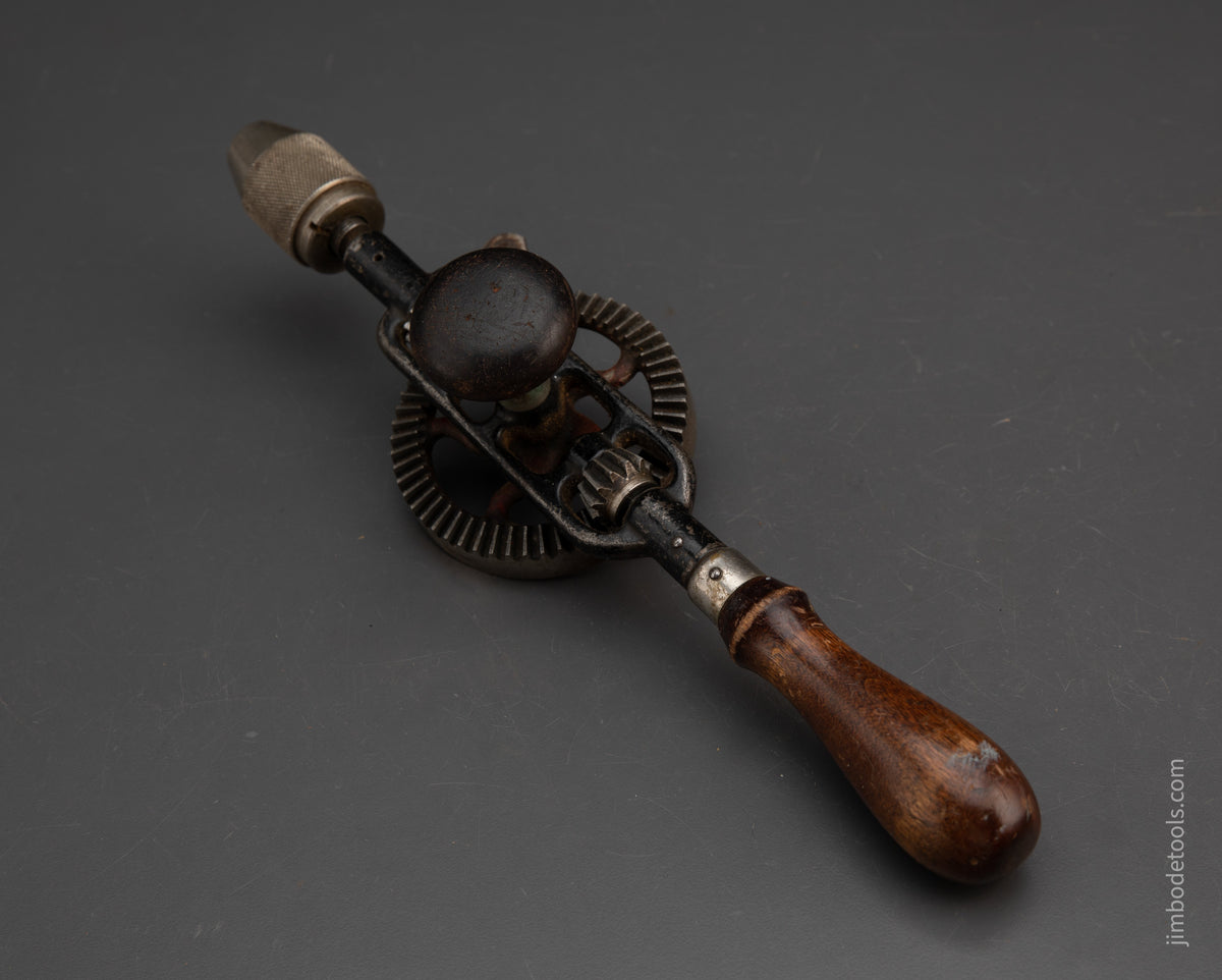 MILLERS FALLS No. 05 Egg Beater Hand Drill - 94161