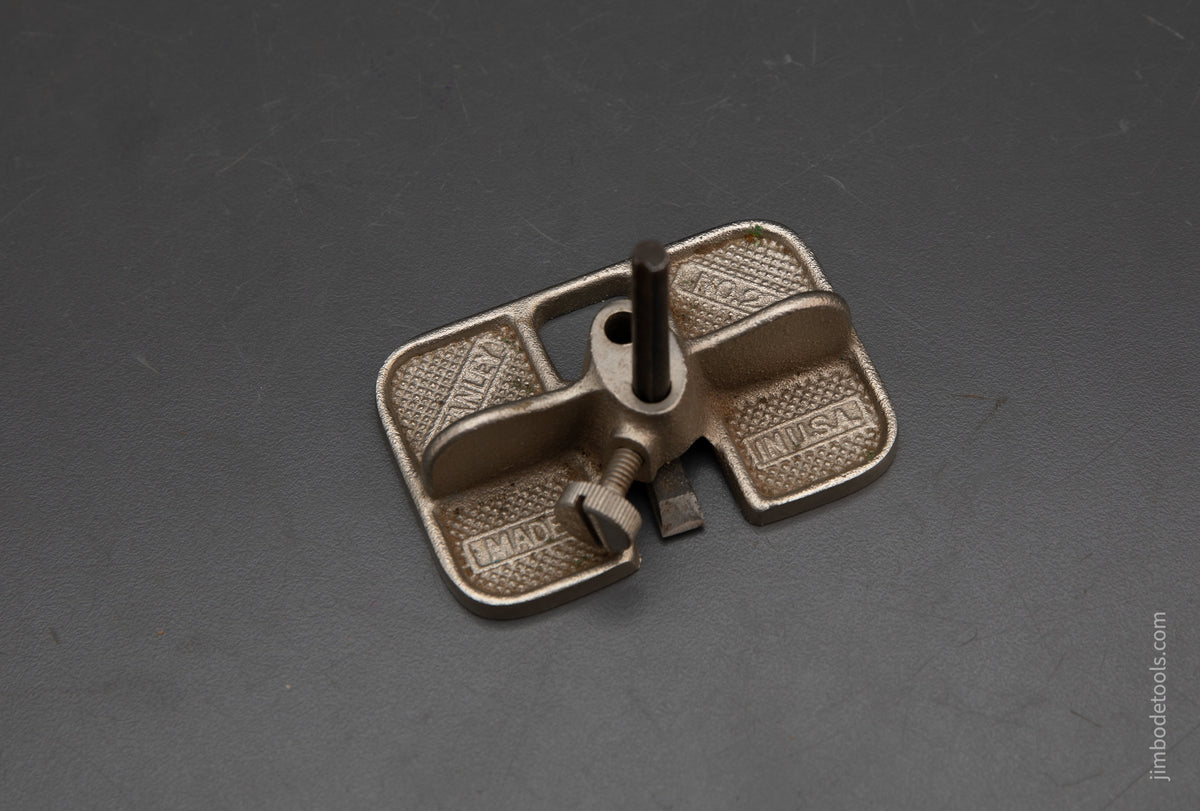 STANLEY No. 271 Miniature Router Plane with 1/4 inc Cutter - 94205