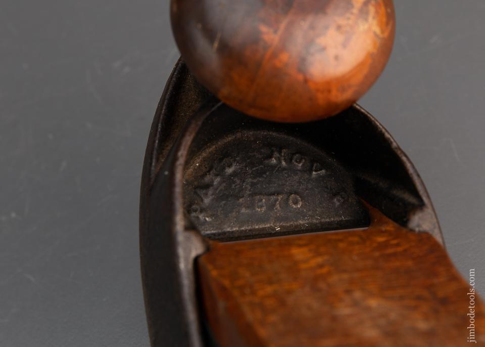 Perfect! ELLIS MORRIS Patent Smooth Plane with Diamond Pattern Sole - 94344U