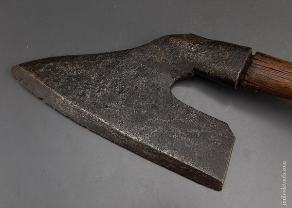 Distinctive Pennsylvania Goose Wing Axe - 94516