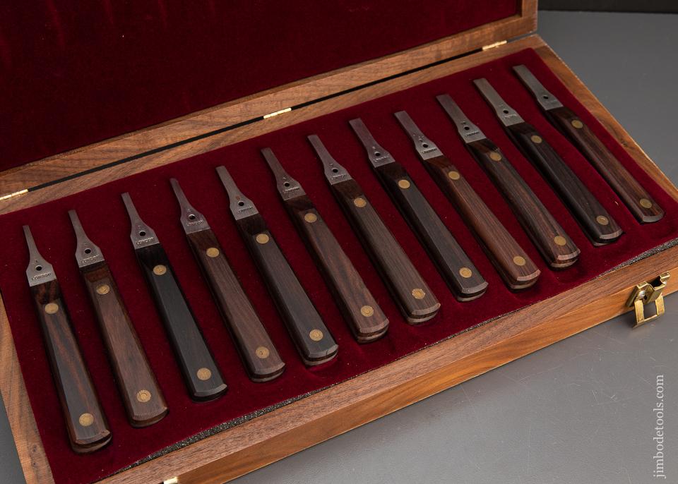 Exquisite Set of 12 Rosewood Handled Gunsmith’s Screwdrivers Mint in Box - 94573