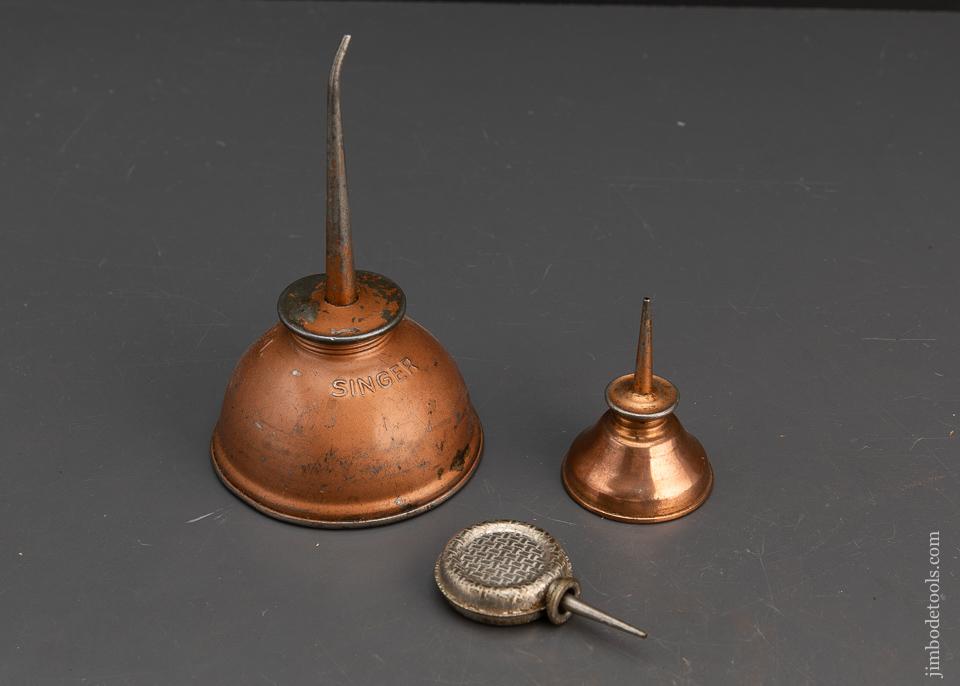 2 Good Oil Cans - 94588