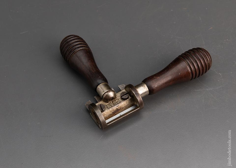 Fine STANLEY No. 67 Round Bottom Spoke Shave - 94629